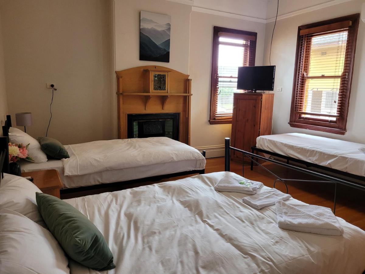 Burwood Bed And Breakfast Сідней Екстер'єр фото